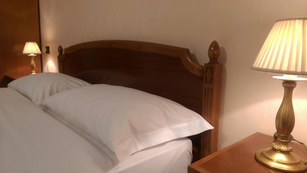 B&B Porta Di Mare Катандзаро Экстерьер фото